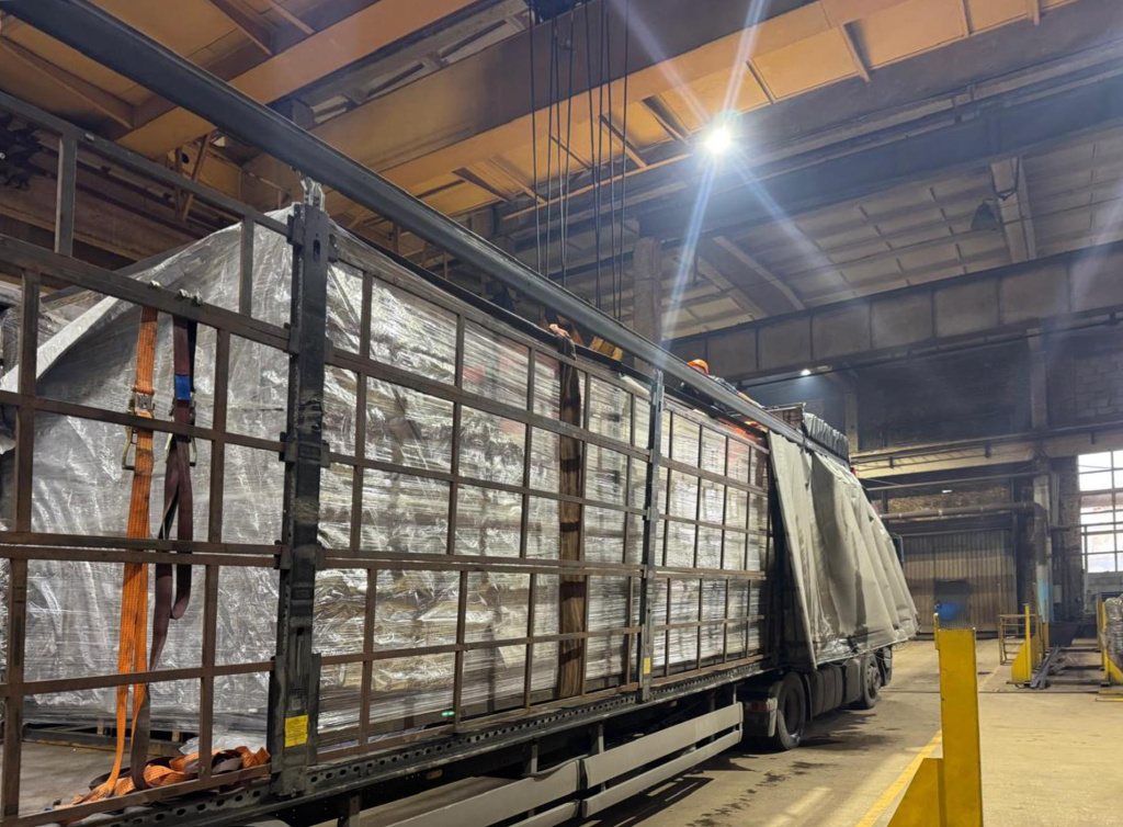 Доставка и установка широкоформатного лазерного станка Opticut OC6020R