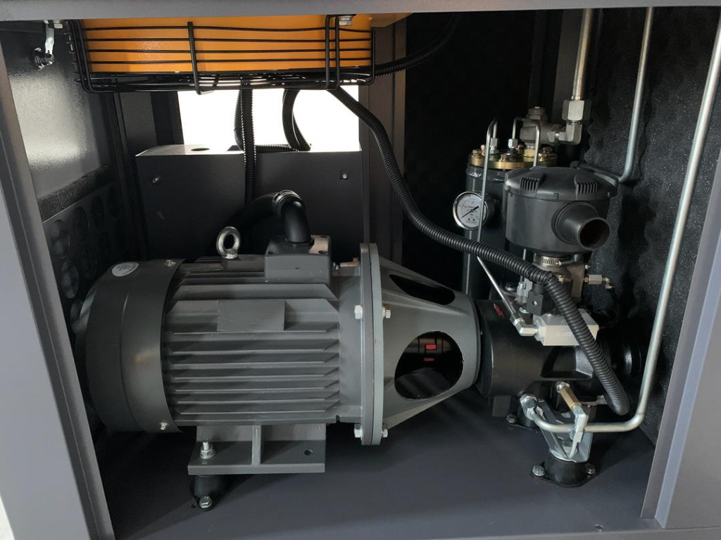 Поступление на склад надежных и бюджетных винтовых компрессоров OPTICUT OPA-20F/16