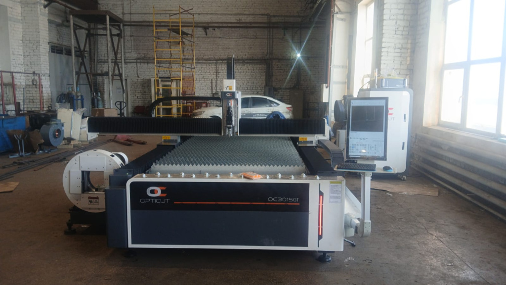 Комбинированный станок OPTICUT 3015GT 3000W введен в эксплуатацию Комбинированный станок OPTICUT 3015GT 3000W введен в эксплуатацию